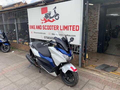 Honda Forza 125 Scooter 125