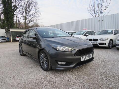 Ford Focus Hatchback 1.0T EcoBoost ST-Line Euro 6 (s/s) 5dr