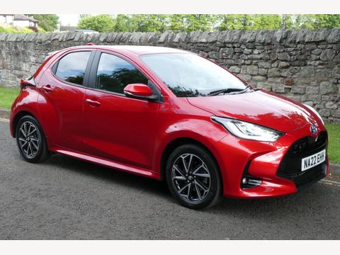 Toyota Yaris Hatchback 1.5 VVT-h Design E-CVT Euro 6 (s/s) 5dr