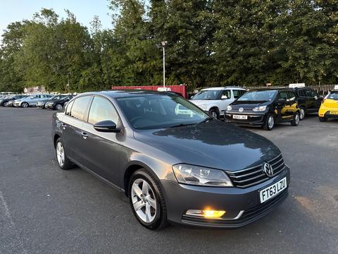 Volkswagen Passat Saloon 2.0 TDI BlueMotion Tech S DSG Euro 5 (s/s) 4dr