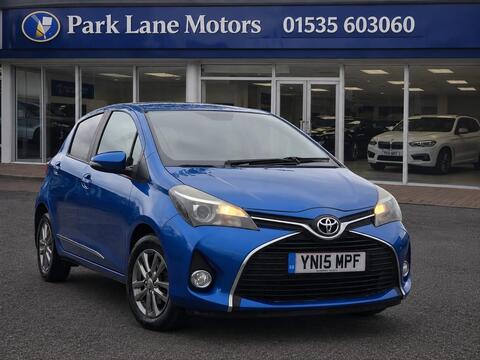 Toyota Yaris Hatchback 1.33 Dual VVT-i Icon Euro 5 5dr Euro 5