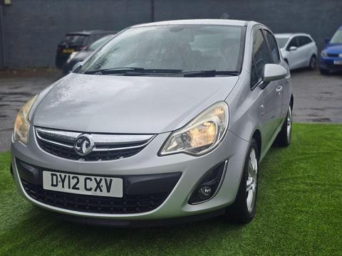 Vauxhall Corsa Hatchback 1.4 16V SE Euro 5 5dr