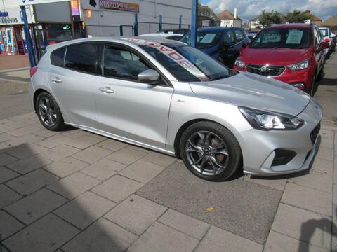 Ford Focus Hatchback 1.0T EcoBoost ST-Line Auto Euro 6 (s/s) 5dr