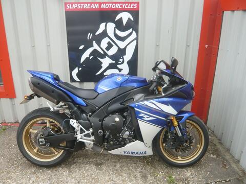 Yamaha R1 Super Sports 1000