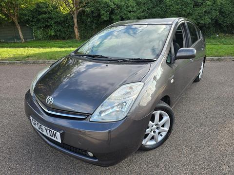 Toyota Prius Hatchback 1.5 T4 CVT 5dr