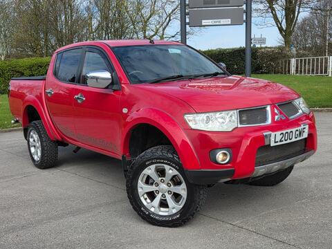 Mitsubishi L200 Pickup 2.5 DI-D Barbarian 4WD Euro 4 4dr (LB)