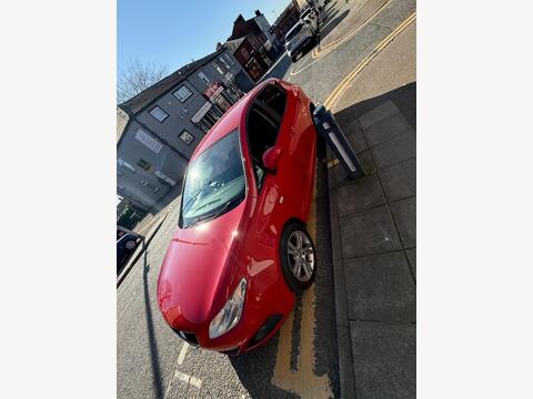 2011 Seat Ibiza, photograph 3