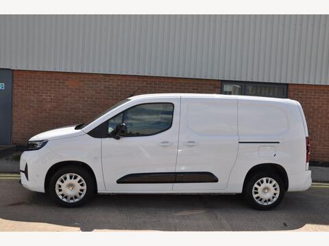 Vauxhall Combo Panel Van 1.5 Turbo D 2300 Pro XL Panel Van LWB Euro 6 (s/s) 6dr