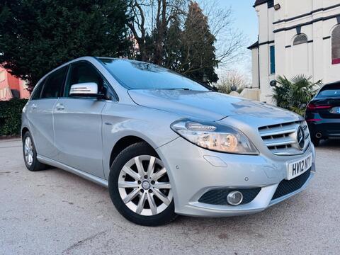 Mercedes-Benz B Class MPV 1.8 B180 CDI BlueEfficiency SE 7G-DCT Euro 5 (s/s) 5dr