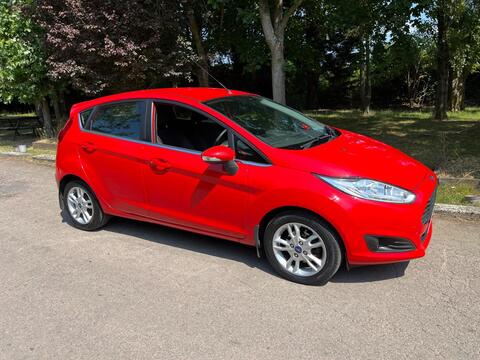 Ford Fiesta Hatchback 1.0T EcoBoost Zetec Euro 6 (s/s) 5dr