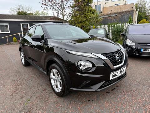 Nissan Juke SUV 1.0 DIG-T N-Connecta DCT Auto Euro 6 (s/s) 5dr