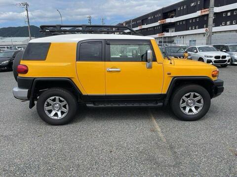 Toyota FJ Cruiser Estate Colour Package