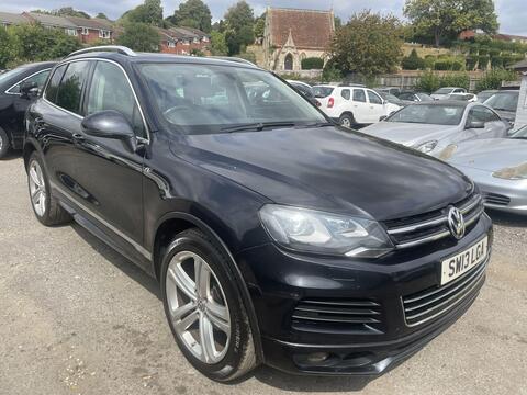 Volkswagen Touareg SUV 3.0 TDI V6 BlueMotion Tech R-Line Tiptronic 4WD Euro 5 (s/s) 5dr