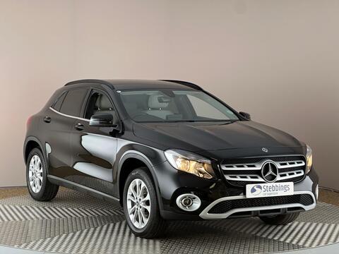 Mercedes-BenzGLA