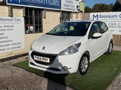 Peugeot 208 Hatchback 1.2 VTi PureTech Active Euro 5 5dr