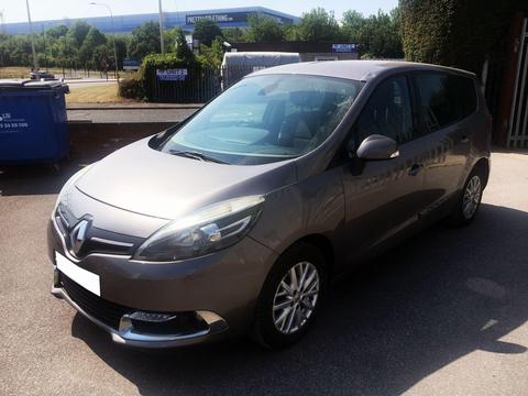 Renault Grand Scenic MPV 1.5 dCi ENERGY Dynamique TomTom Euro 5 (s/s) 5dr