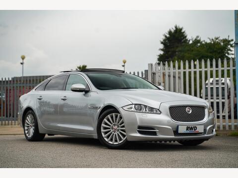 Jaguar XJ Saloon 3.0 V6 Portfolio Auto Euro 5 (s/s) 4dr (LWB)