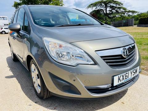 Vauxhall Meriva MPV 1.7 CDTi Exclusiv Auto Euro 5 5dr