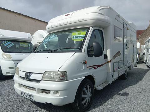 Autocruise Starblazer Coach Built Peugeot boxer