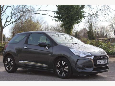 DS AUTOMOBILES DS 3 Hatchback 1.2 PureTech Chic Euro 6 3dr