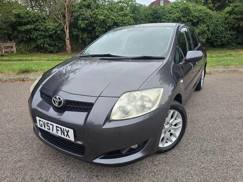 Toyota Auris Hatchback 1.6 VVT-i TR 5dr