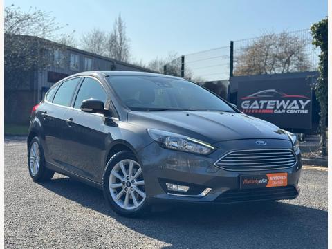 Ford Focus Hatchback 1.0T EcoBoost Titanium Auto Euro 6 (s/s) 5dr