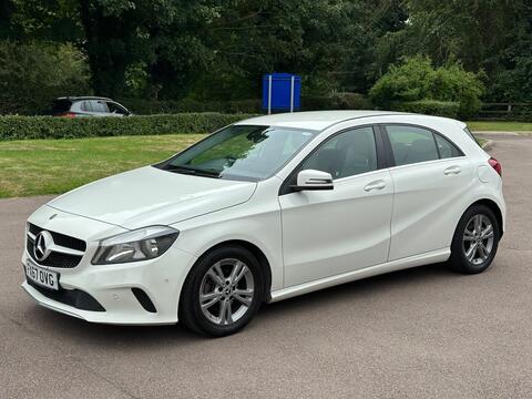 Mercedes-Benz A Class Hatchback 1.5 A180d SE (Executive) Euro 6 (s/s) 5dr