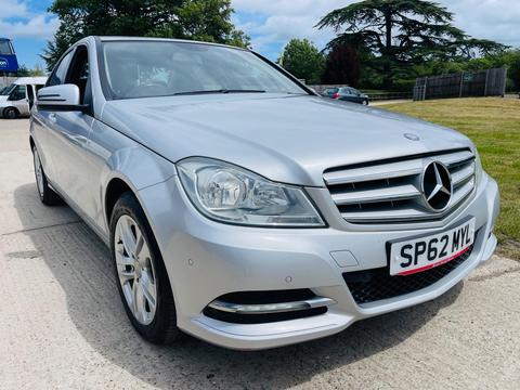 Mercedes-Benz C Class Saloon 2.1 C200 CDI BlueEfficiency Executive SE G-Tronic+ Euro 5 (s/s) 4dr