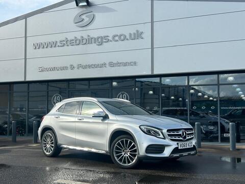 Mercedes-BenzGLA
