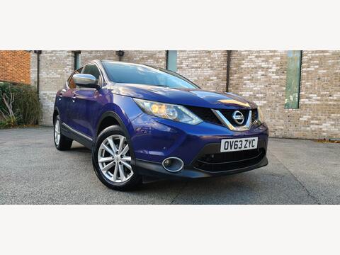 Nissan Qashqai SUV 1.2 DIG-T Acenta Premium 2WD Euro 5 (s/s) 5dr