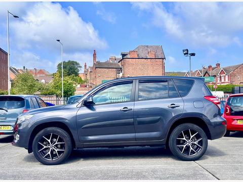 Toyota RAV4 SUV 2.0 V-Matic XT-R Multidrive S 4WD Euro 5 5dr