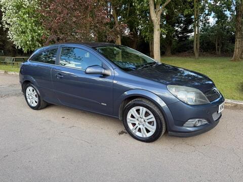 Vauxhall Astra Hatchback 1.8i 16v Design Sport Hatch 3dr
