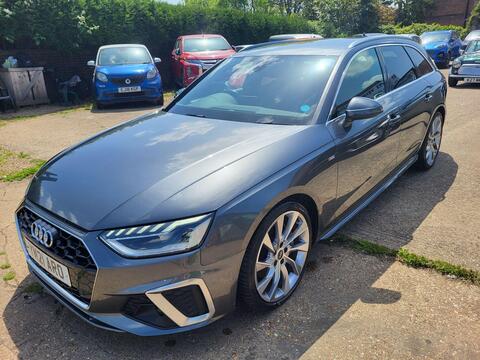 Audi A4 Avant Estate 2.0 TDI 40 S line S Tronic quattro Euro 6 (s/s) 5dr