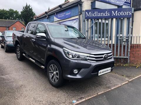 Toyota Hilux Pickup 2.4 D-4D Invincible Auto 4WD Euro 6 4dr (TSS)