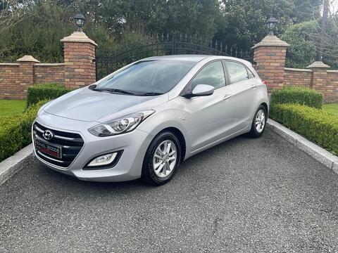 Hyundai i30 Hatchback 1.6 CRDi Blue Drive SE Euro 6 (s/s) 5dr