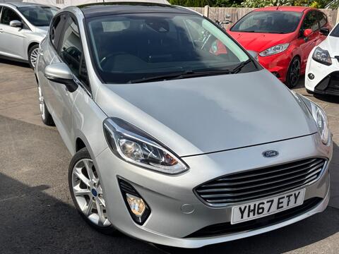 Ford Fiesta Hatchback 1.0T EcoBoost Titanium Euro 6 (s/s) 5dr