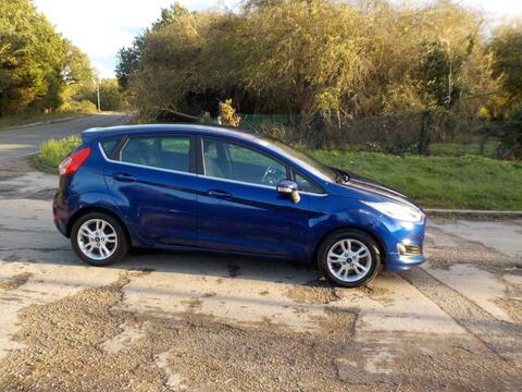Ford Fiesta Hatchback 1.0T EcoBoost Zetec Euro 6 (s/s) 5dr