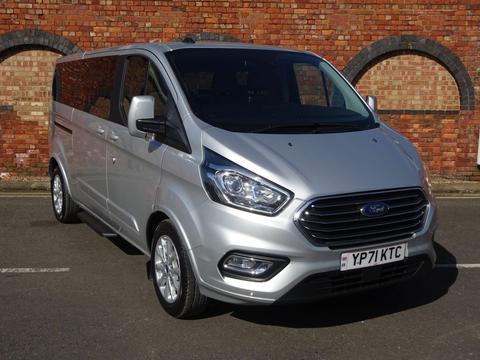 Ford Tourneo Custom Minibus 2.0 320 EcoBlue MHEV Titanium L2 Euro 6 (s/s) 5dr