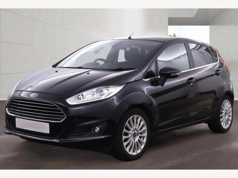 Ford Fiesta Hatchback 1.5 TDCi Titanium Euro 5 5dr