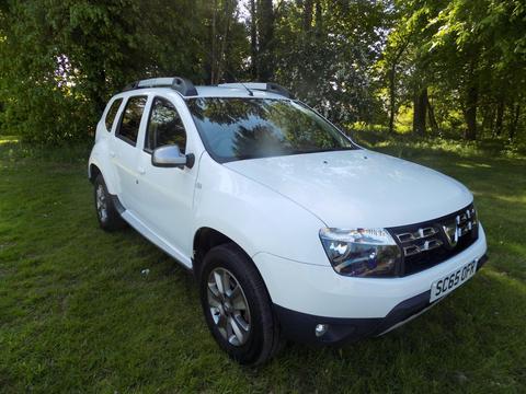 Dacia Duster SUV 1.5 dCi Laureate 4WD Euro 6 (s/s) 5dr