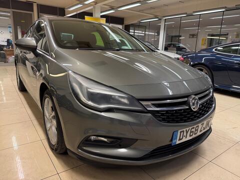 Vauxhall Astra Hatchback 1.6 CDTi ecoTEC BlueInjection Tech Line Nav Euro 6 (s/s) 5dr