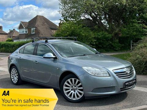 Vauxhall Insignia Hatchback 1.8 16V Exclusiv Euro 5 5dr