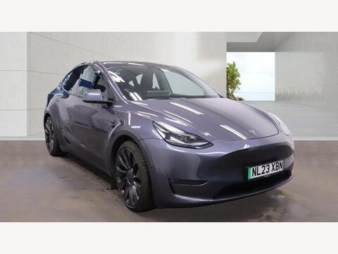 TeslaModel Y