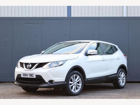 Nissan Qashqai SUV 1.2 DIG-T Acenta 2WD Euro 5 (s/s) 5dr
