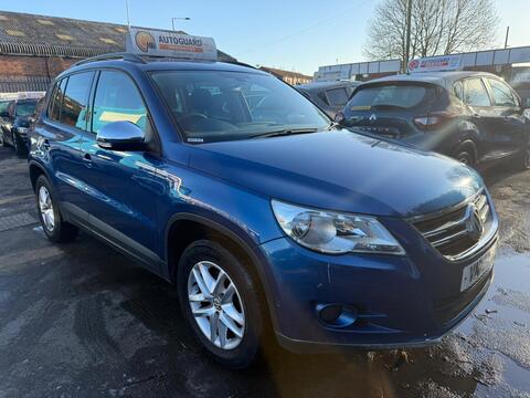 Volkswagen Tiguan SUV 2.0 TDI S Auto 4WD Euro 5 5dr