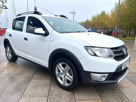 Dacia Sandero Stepway Hatchback 1.5 dCi Laureate Euro 6 (s/s) 5dr