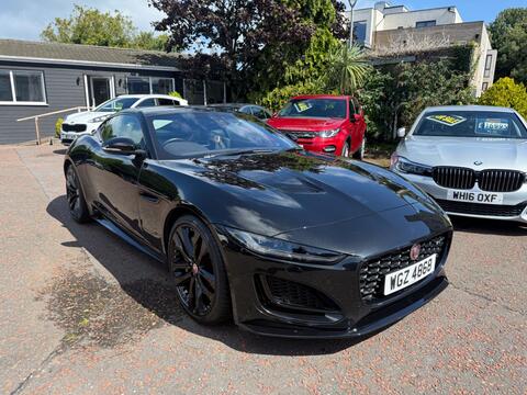 Jaguar F-Type Coupe 2.0i R-Dynamic Black Auto Euro 6 (s/s) 2dr