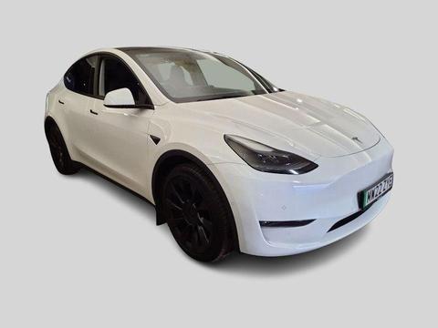 TeslaModel Y
