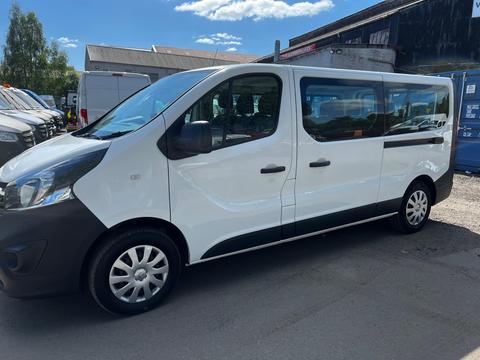 Vauxhall Vivaro Minibus 1.6 CDTi 2900 L2 H1 Euro 6 (s/s) 5dr (9 Seat)