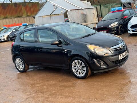 Vauxhall Corsa Hatchback 1.4 16V SE Euro 5 5dr